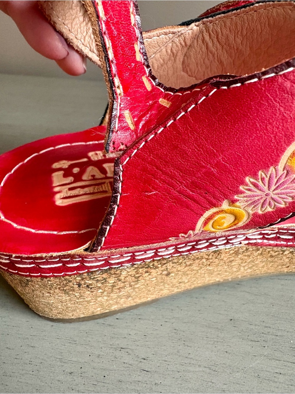L'Artiste Spring Step Lanaffi Red Leather Embossed Wedge Sandal Sz 36 (US 5.5/6) - Picture 12 of 15